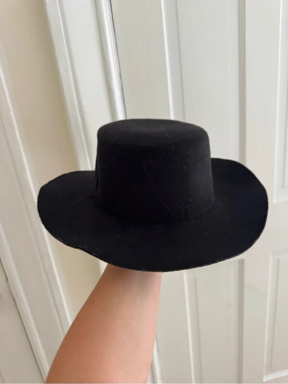 Black Wool Felt Wide Brim Bolero Gaucho Hat Flat Top Crown Boho Goth